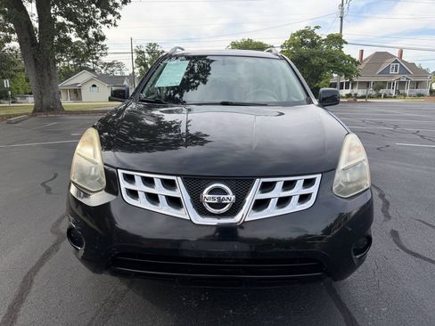 Used 2011 Nissan Rogue SV w/ Premium Pkg AWD/4WD image 2