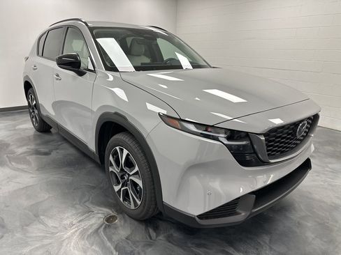 New 2026 MAZDA CX-5 Preferred image 4