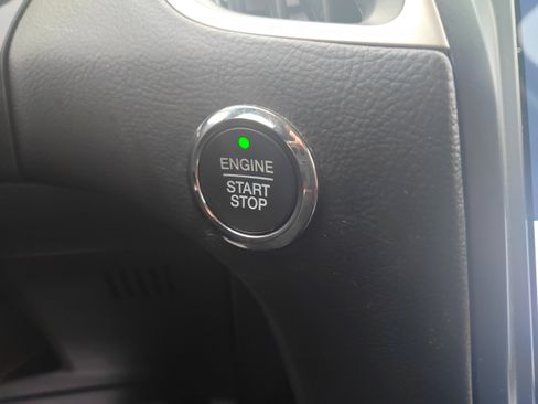 Used 2022 Ford Edge SEL w/ Convenience Package image 24