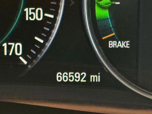 Used 2018 Buick LaCrosse Essence w/ Sun and Shade Package image 21