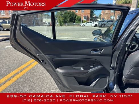 Used 2023 Nissan Altima 2.5 SR image 22