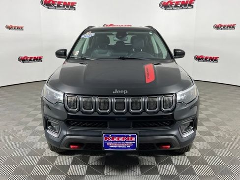 Used 2022 Jeep Compass Trailhawk w/ Trailhawk Convenience Group AWD/4WD image 4