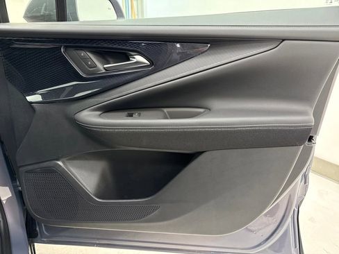 New 2026 Chevrolet Blazer EV LT image 8