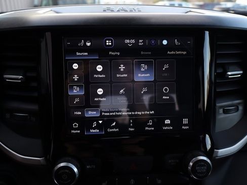 Used 2022 RAM 2500 Big Horn w/ Level C Equiment Group image 24