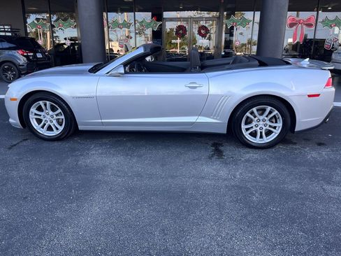 Used 2015 Chevrolet Camaro LT image 30