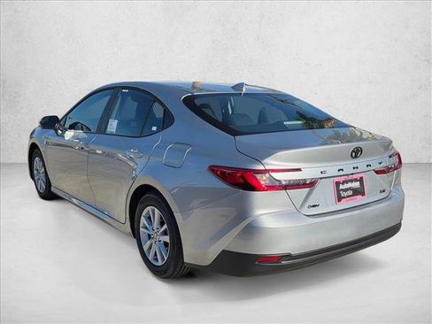 New 2026 Toyota Camry LE image 9