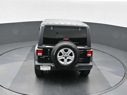 Used 2020 Jeep Wrangler Unlimited Sport S image 22