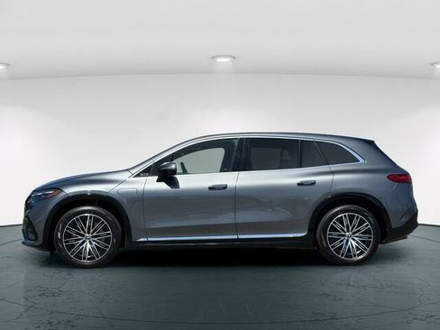 Used 2023 Mercedes-Benz EQS 580 4MATIC SUV image 4