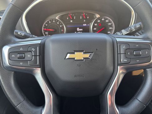 Used 2025 Chevrolet Blazer LT image 28