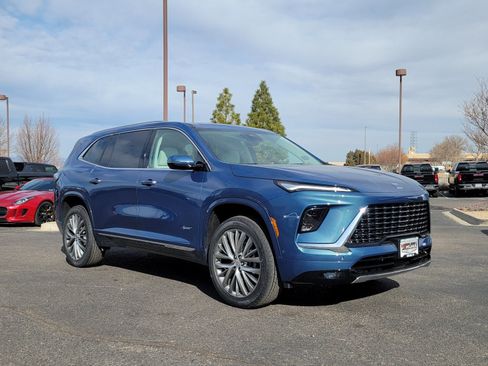 New 2026 Buick Enclave Avenir w/ Super Cruise Package FWD image 1