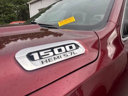Used 2019 RAM 1500 Limited AWD/4WD image 2