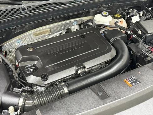 Used 2023 Buick Envision Essence FWD image 42