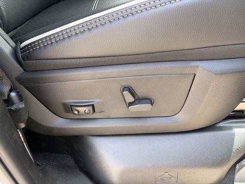 New 2026 RAM 2500 Laramie AWD/4WD image 33