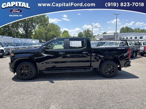 Used 2021 Chevrolet Silverado 1500 Custom w/ Rally Edition AWD/4WD image 5