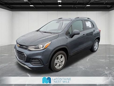 Used 2021 Chevrolet Trax LT AWD/4WD image 1