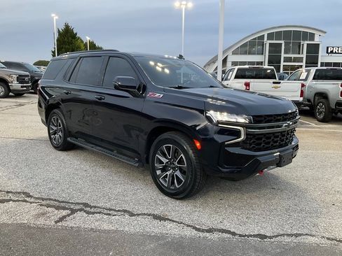 Used 2022 Chevrolet Tahoe Z71 w/ Z71 Off-Road Package image 3