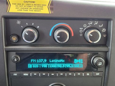 Used 2025 Chevrolet Express 3500 LS RWD image 5