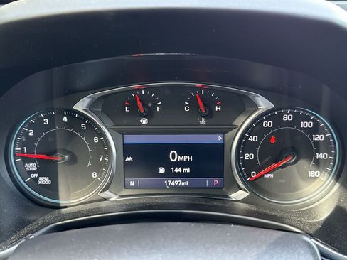 Used 2024 Chevrolet Equinox LT image 19