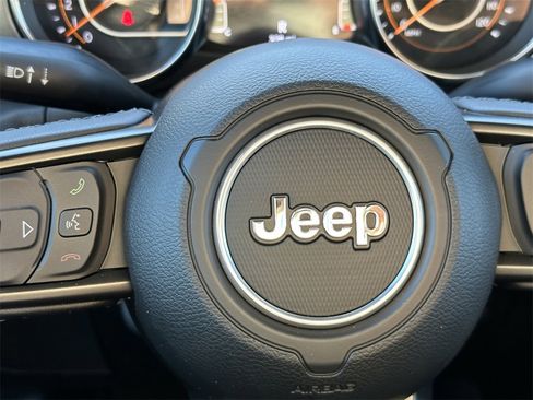 New 2023 Jeep Gladiator Sport image 21