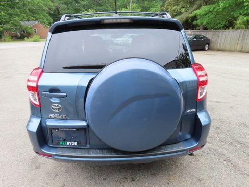 Used 2011 Toyota RAV4 4WD w/ Upgrade Value Pkg image 7