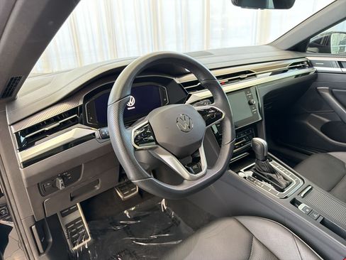Used 2023 Volkswagen Arteon SEL Premium AWD/4WD image 4