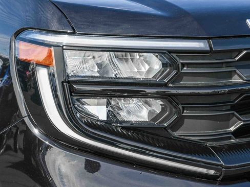 Used 2025 Ford Expedition Max Active image 12