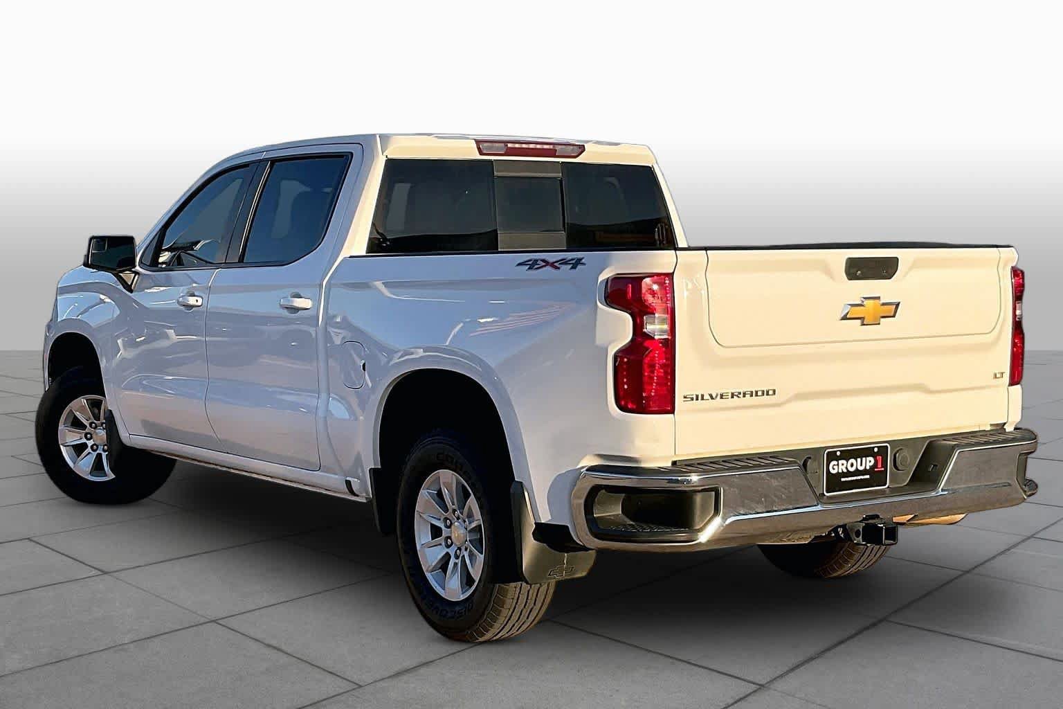Used 2021 Chevrolet Silverado 1500 LT w/ Convenience Package II AWD/4WD image 13