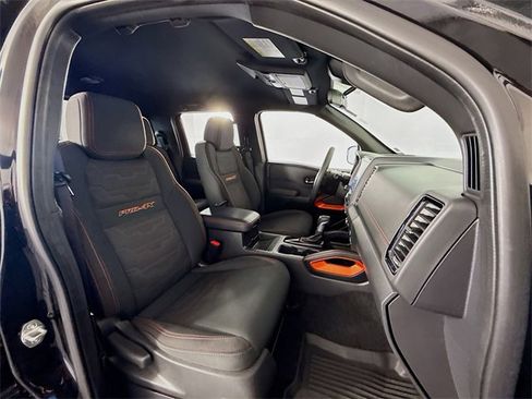 Certified 2022 Nissan Frontier PRO-4X image 24