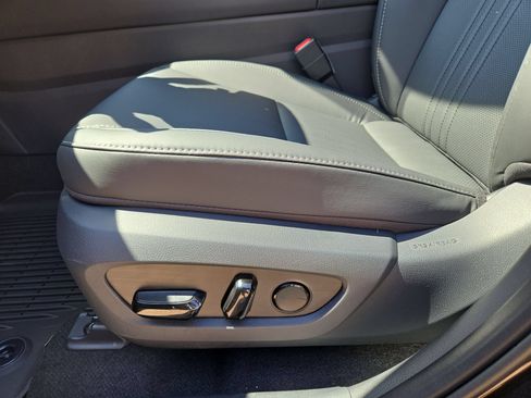 New 2026 Lexus NX 350h FWD w/ Premium image 17