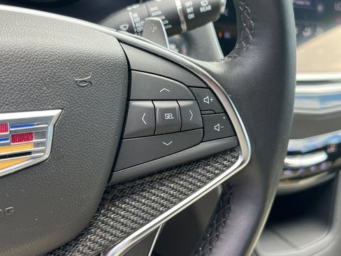 Used 2022 Cadillac XT5 Sportv w/ Technology Package AWD/4WD image 28