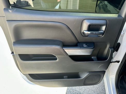 Used 2017 Chevrolet Silverado 1500 LT w/ Texas Edition image 28