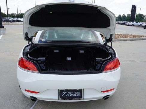 Used 2013 BMW Z4 sDrive35i RWD image 30