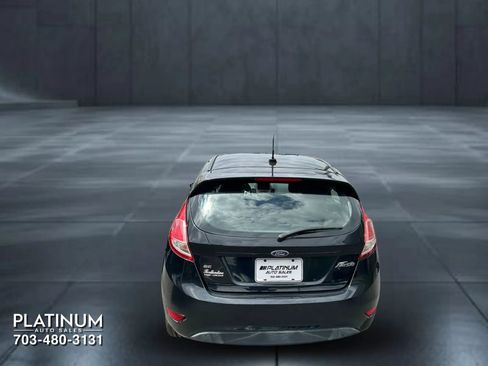 Used 2016 Ford Fiesta SE w/ Equipment Group 201A FWD image 7