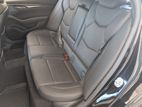 Used 2025 Cadillac CT5 V RWD image 17