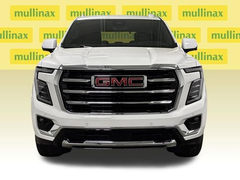 New 2026 GMC Yukon Elevation image 4