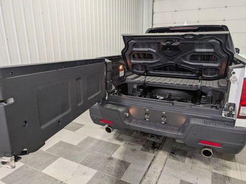 Used 2025 Honda Ridgeline TrailSport image 26