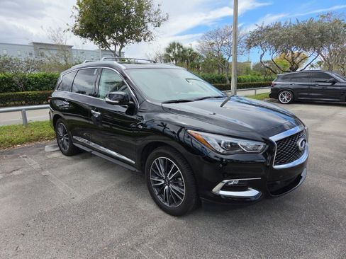 Used 2019 INFINITI QX60 Luxe w/ Sensory Package image 2