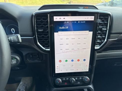 New 2025 Ford Ranger Lariat w/ FX4 Off-Road Package image 21