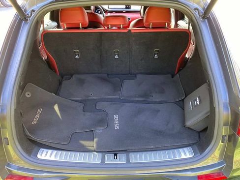 Used 2024 Genesis GV70 2.5T w/ Sport Prestige Package image 30