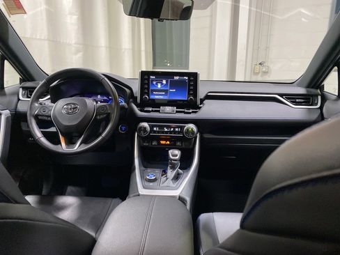 Used 2021 Toyota RAV4 XSE image 11