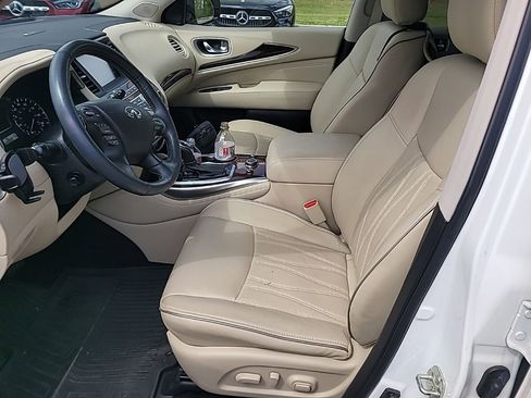 Used 2020 INFINITI QX60 Luxe w/ Sensory Package image 4