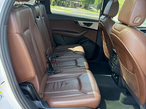 Used 2019 Audi Q7 2.0T Premium w/ Convenience Package AWD/4WD image 14