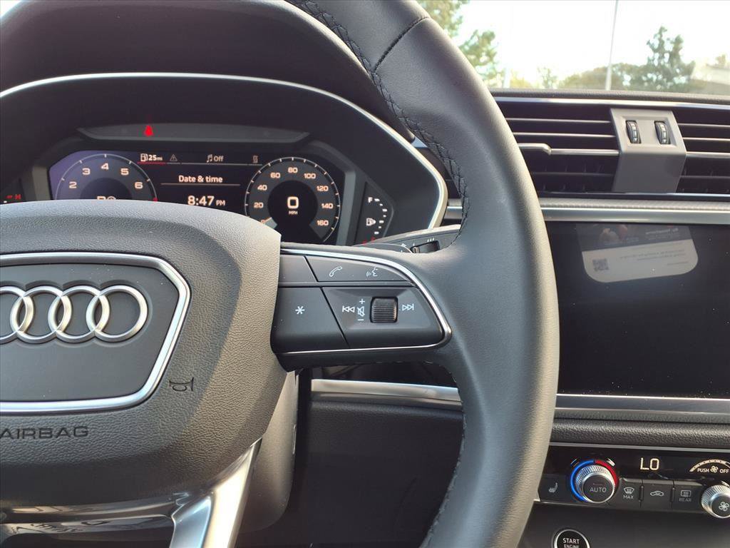 Used 2025 Audi Q3 2.0T Premium AWD/4WD image 14