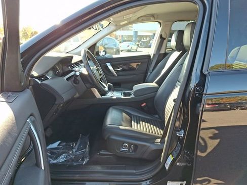 Used 2021 Land Rover Discovery Sport S image 16