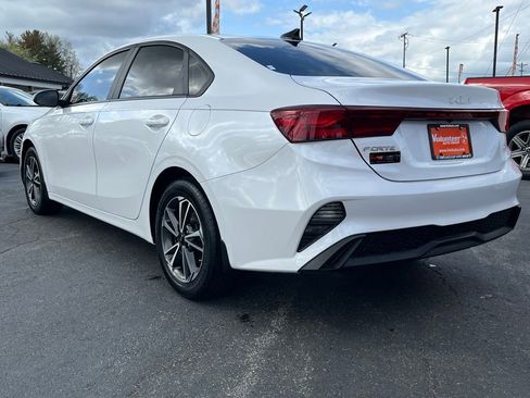 Used 2022 Kia Forte LXS FWD image 5