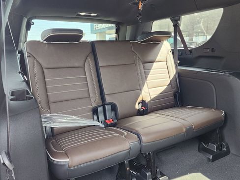 New 2026 GMC Yukon XL Denali Ultimate AWD/4WD image 57