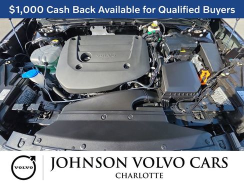 New 2026 Volvo XC40 B4 Plus w/ Protection Package Premier FWD image 33