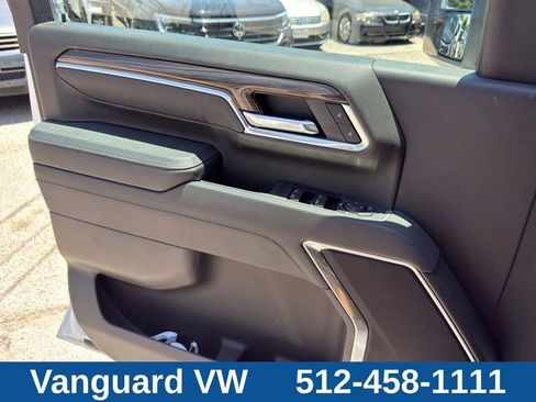 Used 2025 Chevrolet Silverado 2500 LT w/ Convenience Package AWD/4WD image 22