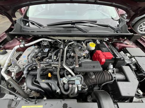 Used 2025 Nissan Sentra SV FWD image 32