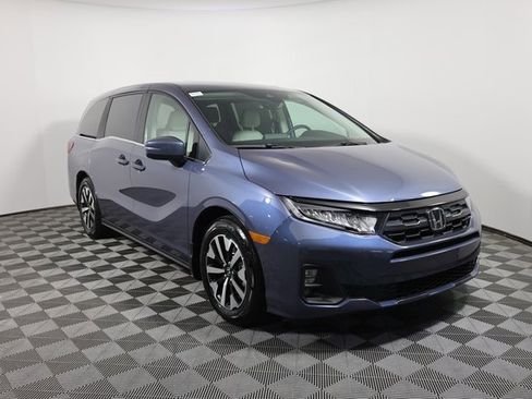 Used 2026 Honda Odyssey EX-L image 3
